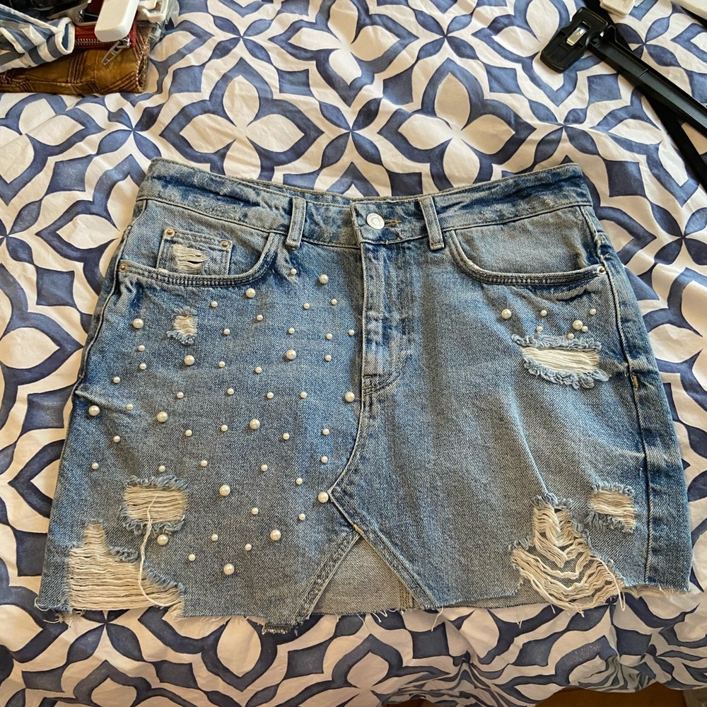 Zara pearl denim mini skirt